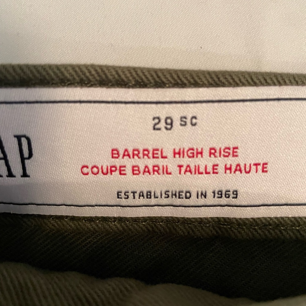 GAP Barrel High Rise Pants Olive - Picture 4 of 4